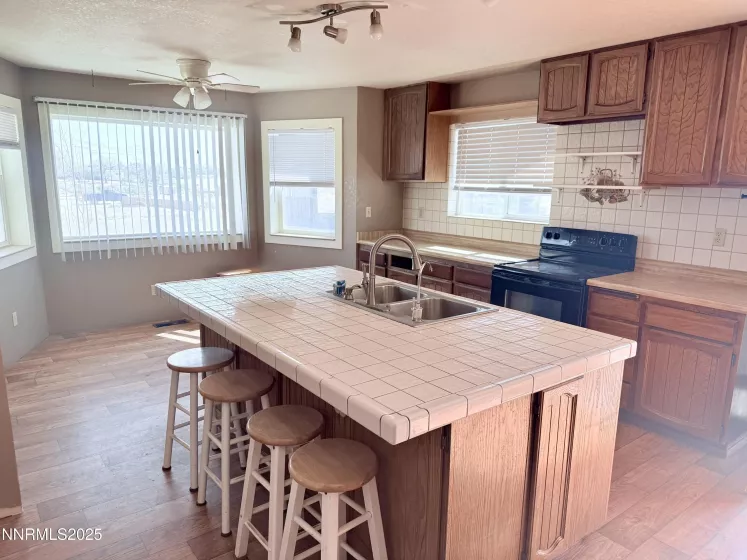 6270 Westwind Way, Fallon, Nevada 89406, 3 Bedrooms Bedrooms, ,2 BathroomsBathrooms,Residential,Residential,Westwind Way,250055743