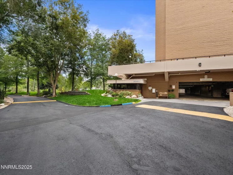 1200 Riverside, Reno, Nevada 89503, 2 Bedrooms Bedrooms, ,2 BathroomsBathrooms,Residential,Residential,Riverside,250055746