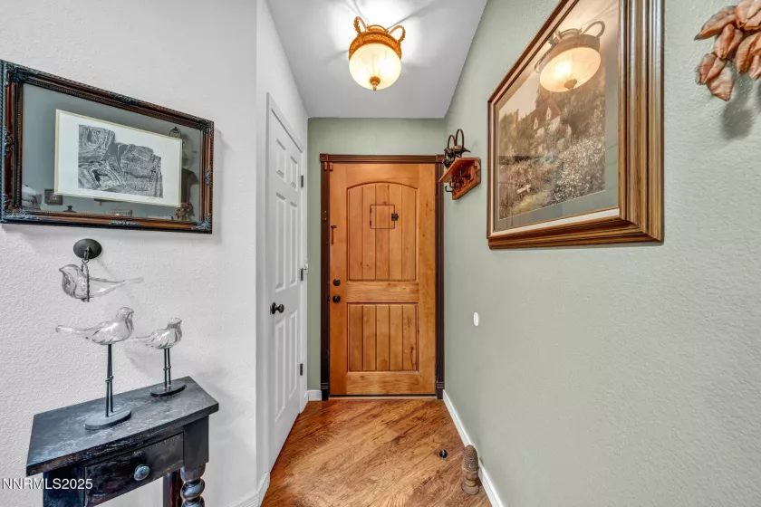 985 Hillside, Carson City, Nevada 89705, 3 Bedrooms Bedrooms, ,2 BathroomsBathrooms,Residential,Residential,Hillside,250055747