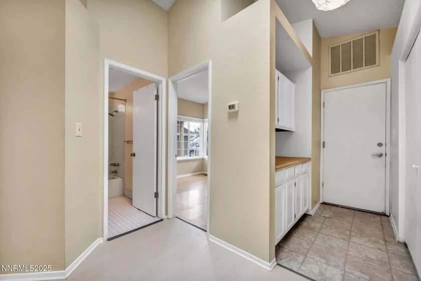 6087 White Water, Reno, Nevada 89523, 2 Bedrooms Bedrooms, ,2 BathroomsBathrooms,Residential,Residential,White Water,250055748