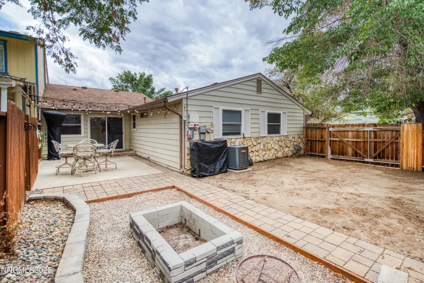 1295 Pullman, Sparks, Nevada 89434, 2 Bedrooms Bedrooms, ,2 BathroomsBathrooms,Residential,Residential,Pullman,250055751
