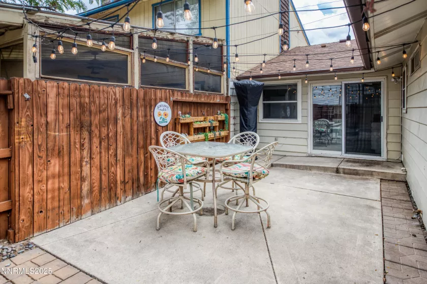 1295 Pullman, Sparks, Nevada 89434, 2 Bedrooms Bedrooms, ,2 BathroomsBathrooms,Residential,Residential,Pullman,250055751