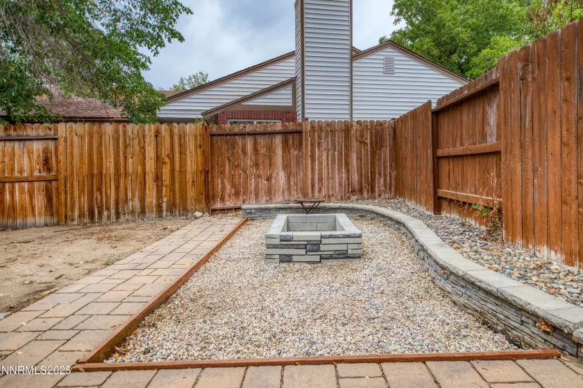 1295 Pullman, Sparks, Nevada 89434, 2 Bedrooms Bedrooms, ,2 BathroomsBathrooms,Residential,Residential,Pullman,250055751