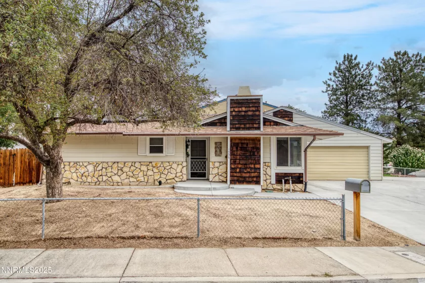 1295 Pullman, Sparks, Nevada 89434, 2 Bedrooms Bedrooms, ,2 BathroomsBathrooms,Residential,Residential,Pullman,250055751