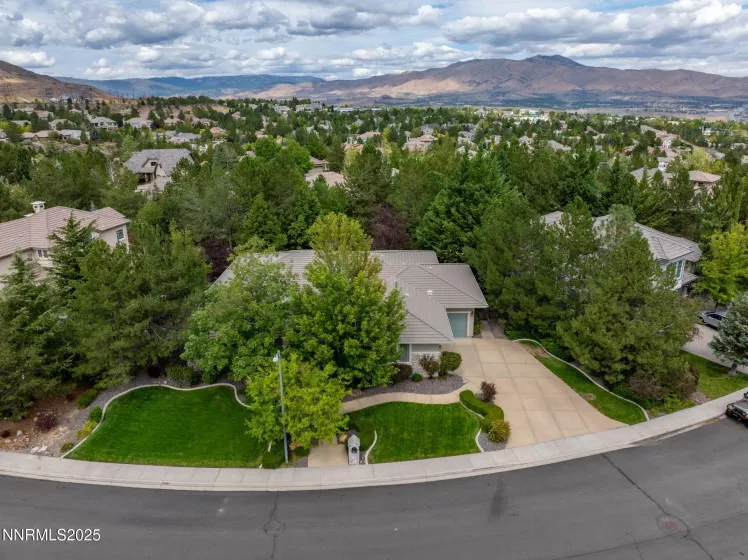 4865 Buckhaven, Reno, Nevada 89519, 4 Bedrooms Bedrooms, ,3 BathroomsBathrooms,Residential,Residential,Buckhaven,250055753