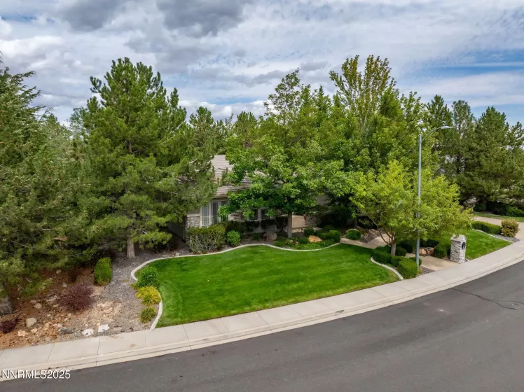 4865 Buckhaven, Reno, Nevada 89519, 4 Bedrooms Bedrooms, ,3 BathroomsBathrooms,Residential,Residential,Buckhaven,250055753