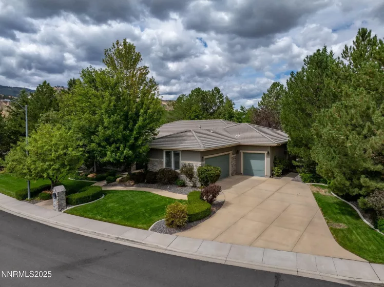 4865 Buckhaven, Reno, Nevada 89519, 4 Bedrooms Bedrooms, ,3 BathroomsBathrooms,Residential,Residential,Buckhaven,250055753