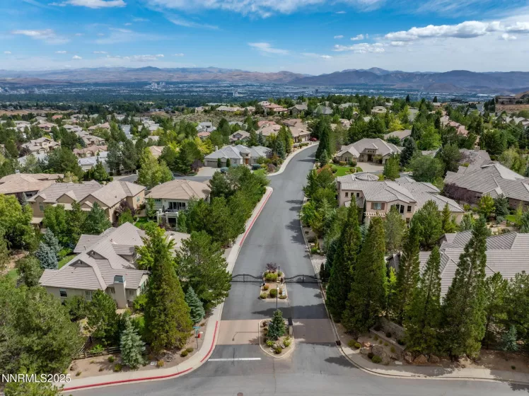 4865 Buckhaven, Reno, Nevada 89519, 4 Bedrooms Bedrooms, ,3 BathroomsBathrooms,Residential,Residential,Buckhaven,250055753
