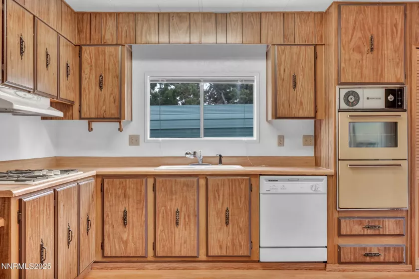 6235 Dutch Flat, Sun Valley, Nevada 89433, 3 Bedrooms Bedrooms, ,2 BathroomsBathrooms,Residential,Residential,Dutch Flat,250055752