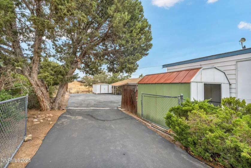 6235 Dutch Flat, Sun Valley, Nevada 89433, 3 Bedrooms Bedrooms, ,2 BathroomsBathrooms,Residential,Residential,Dutch Flat,250055752