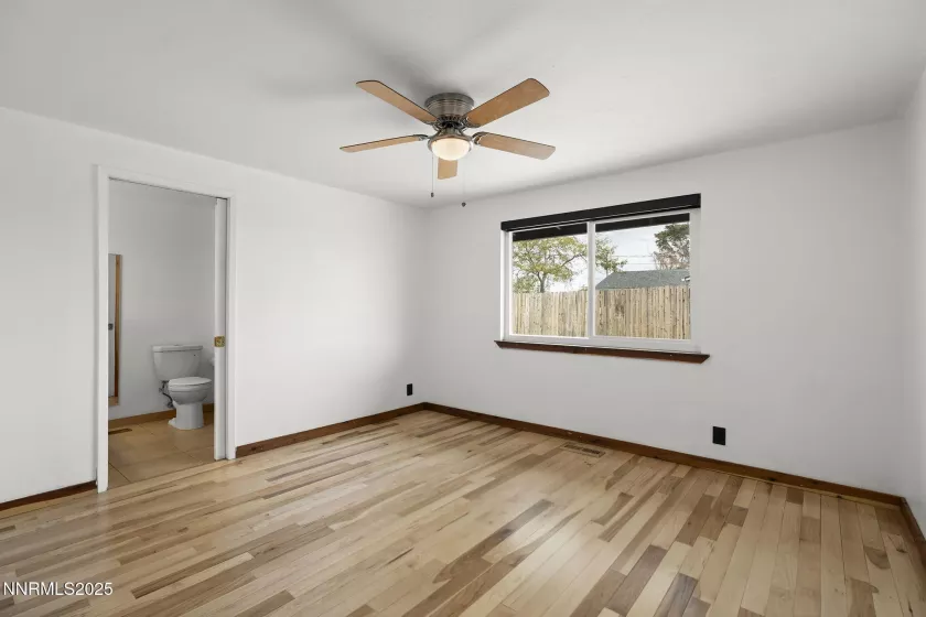 8350 Osage, Reno, Nevada 89508, 3 Bedrooms Bedrooms, ,2 BathroomsBathrooms,Residential,Residential,Osage,250055755