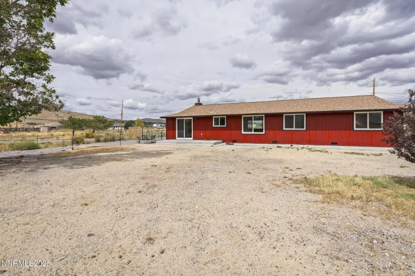 8350 Osage, Reno, Nevada 89508, 3 Bedrooms Bedrooms, ,2 BathroomsBathrooms,Residential,Residential,Osage,250055755