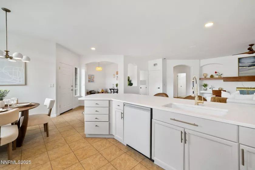 140 Sageglen, Verdi, Nevada 89439, 3 Bedrooms Bedrooms, ,2 BathroomsBathrooms,Residential,Residential,Sageglen,250055754