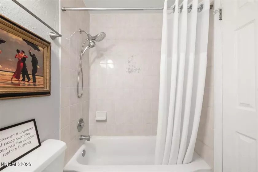 610 Akard, Reno, Nevada 89503, 3 Bedrooms Bedrooms, ,2 BathroomsBathrooms,Residential,Residential,Akard,250055756