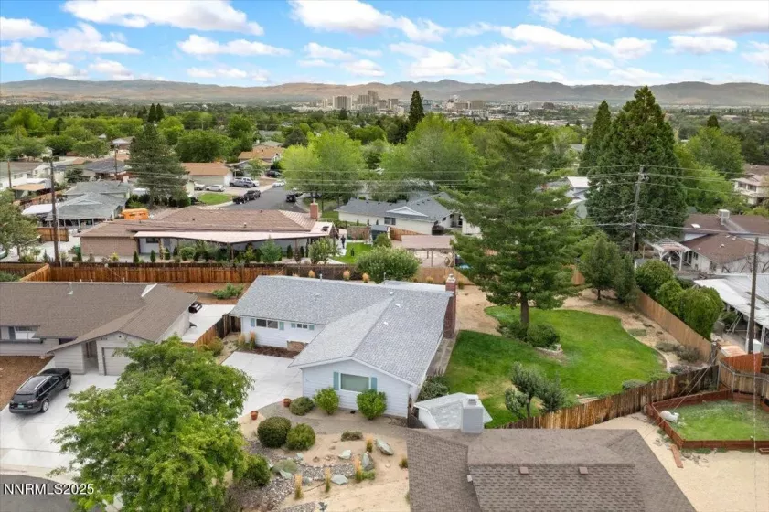610 Akard, Reno, Nevada 89503, 3 Bedrooms Bedrooms, ,2 BathroomsBathrooms,Residential,Residential,Akard,250055756