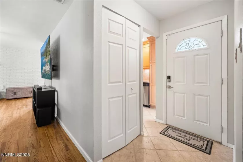 610 Akard, Reno, Nevada 89503, 3 Bedrooms Bedrooms, ,2 BathroomsBathrooms,Residential,Residential,Akard,250055756