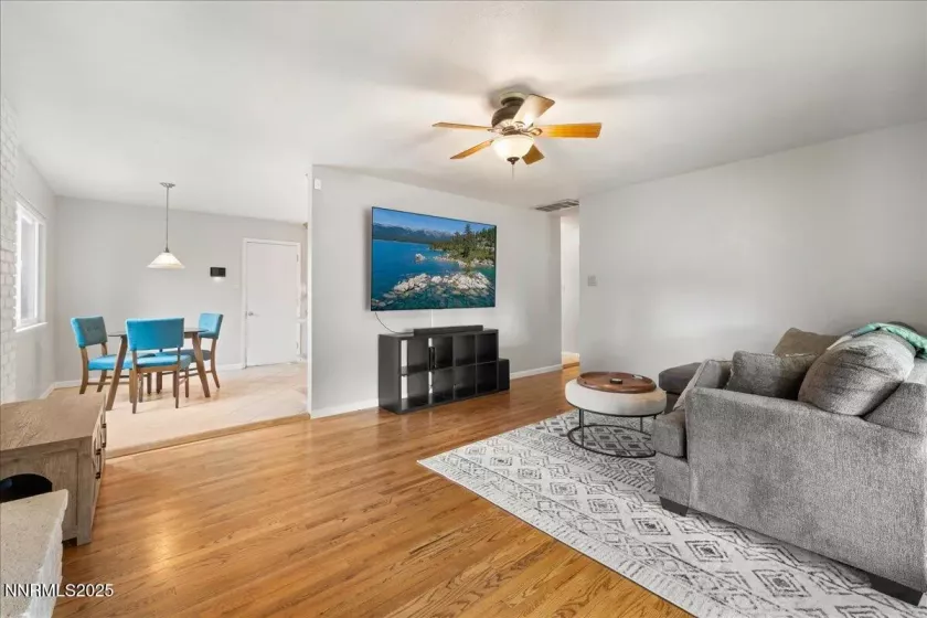 610 Akard, Reno, Nevada 89503, 3 Bedrooms Bedrooms, ,2 BathroomsBathrooms,Residential,Residential,Akard,250055756