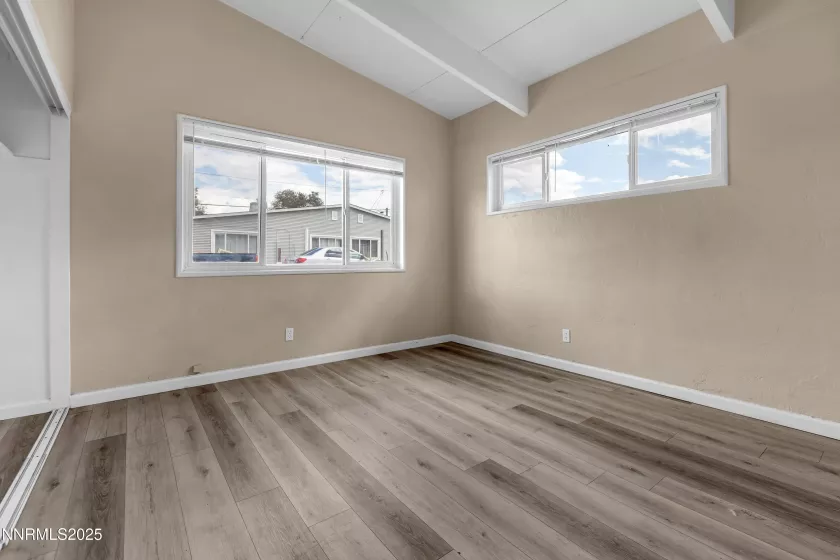 12100 Himalaya, Reno, Nevada 89506, 2 Bedrooms Bedrooms, ,1 BathroomBathrooms,Residential,Residential,Himalaya,250055757