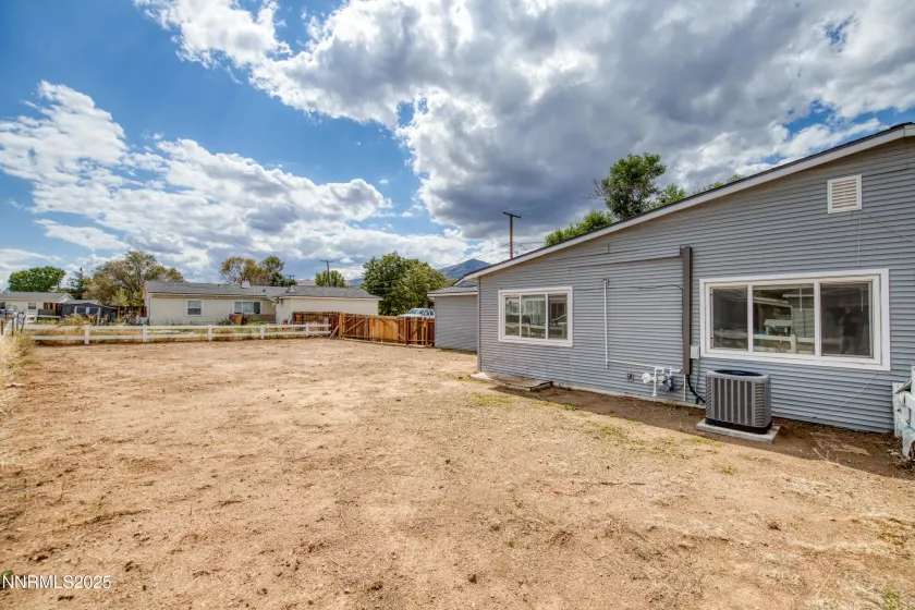 12100 Himalaya, Reno, Nevada 89506, 2 Bedrooms Bedrooms, ,1 BathroomBathrooms,Residential,Residential,Himalaya,250055757