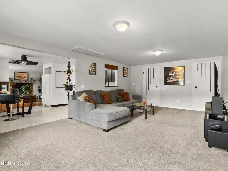 560 Kess, Reno, Nevada 89506, 4 Bedrooms Bedrooms, ,2 BathroomsBathrooms,Residential,Residential,Kess,250055762