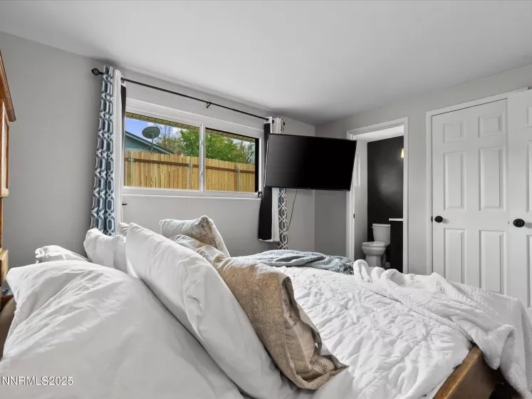 560 Kess, Reno, Nevada 89506, 4 Bedrooms Bedrooms, ,2 BathroomsBathrooms,Residential,Residential,Kess,250055762