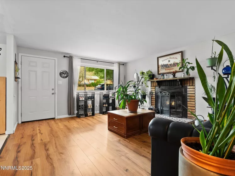 560 Kess, Reno, Nevada 89506, 4 Bedrooms Bedrooms, ,2 BathroomsBathrooms,Residential,Residential,Kess,250055762