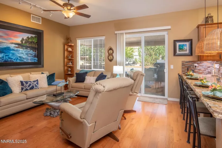 6581 Voyage, Sparks, Nevada 89436, 4 Bedrooms Bedrooms, ,2 BathroomsBathrooms,Residential,Residential,Voyage,250055761