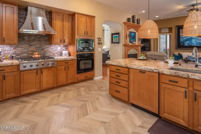 6581 Voyage, Sparks, Nevada 89436, 4 Bedrooms Bedrooms, ,2 BathroomsBathrooms,Residential,Residential,Voyage,250055761