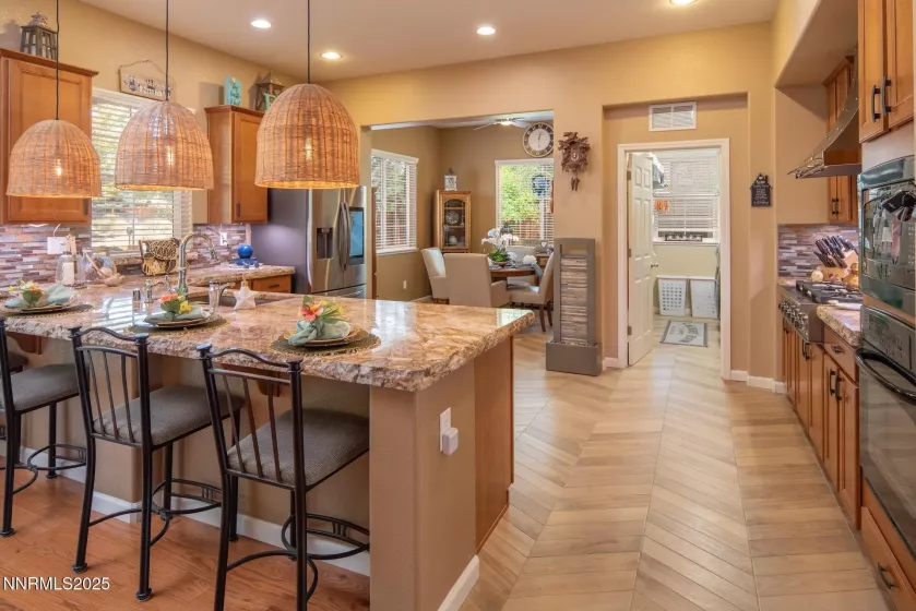 6581 Voyage, Sparks, Nevada 89436, 4 Bedrooms Bedrooms, ,2 BathroomsBathrooms,Residential,Residential,Voyage,250055761