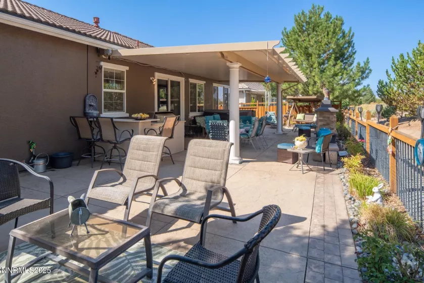 6581 Voyage, Sparks, Nevada 89436, 4 Bedrooms Bedrooms, ,2 BathroomsBathrooms,Residential,Residential,Voyage,250055761