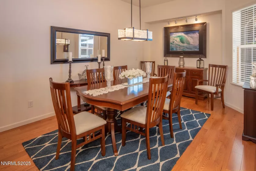 6581 Voyage, Sparks, Nevada 89436, 4 Bedrooms Bedrooms, ,2 BathroomsBathrooms,Residential,Residential,Voyage,250055761