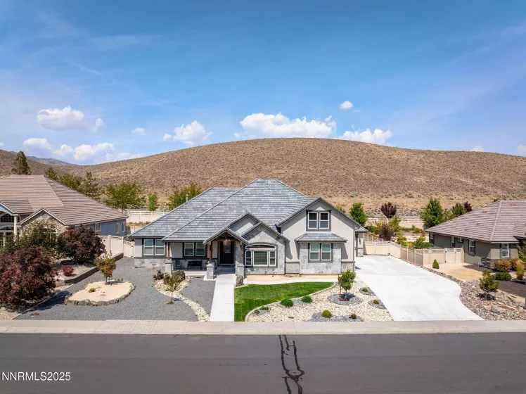 122 Denio, Dayton, Nevada 89403, 5 Bedrooms Bedrooms, ,4 BathroomsBathrooms,Residential,Residential,Denio,250055764