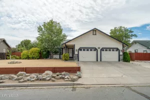 160 Ember, Sparks, Nevada 89436, 3 Bedrooms Bedrooms, ,2 BathroomsBathrooms,Residential,Residential,Ember,250055766