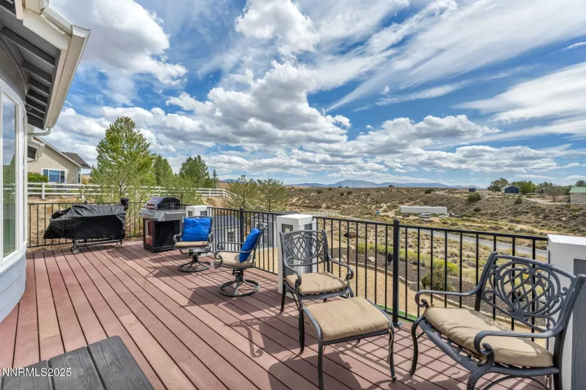 1688 Chiquita, Minden, Nevada 89423, 4 Bedrooms Bedrooms, ,4 BathroomsBathrooms,Residential,Residential,Chiquita,250055767