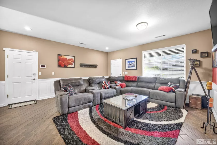 6015 Stillmeadow, Reno, Nevada 89502, 2 Bedrooms Bedrooms, ,3 BathroomsBathrooms,Residential Lease,Manufactured,Stillmeadow,250055769