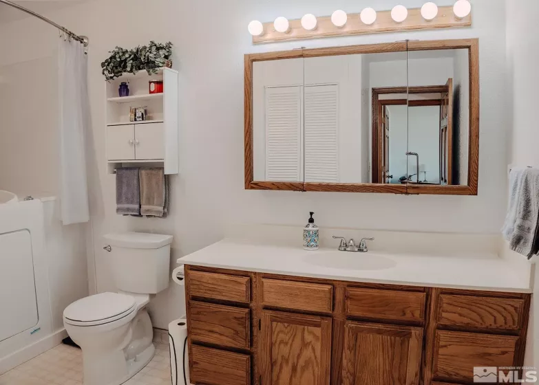 2521 Valley, Minden, Nevada 89423, 3 Bedrooms Bedrooms, ,3 BathroomsBathrooms,Residential,Residential,Valley,240015128