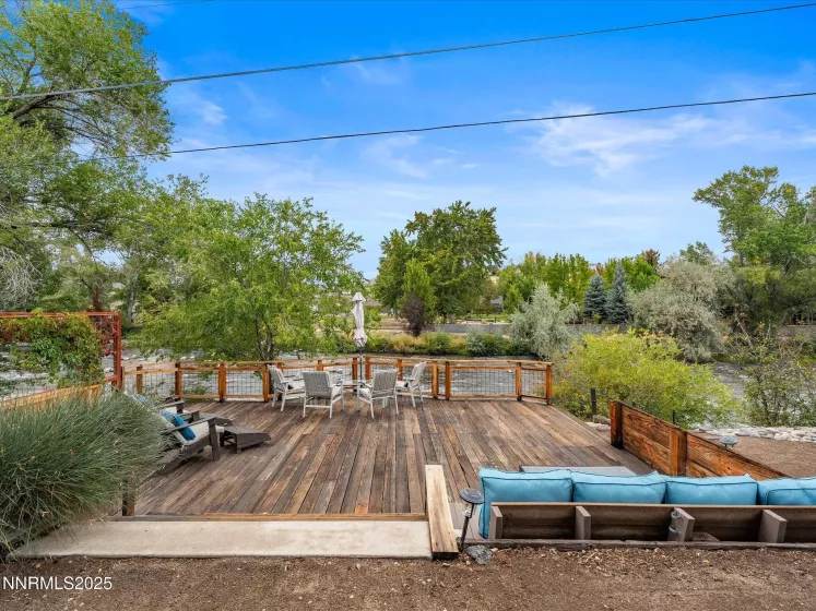 3175 Idlewild, Reno, Nevada 89509, 4 Bedrooms Bedrooms, ,3 BathroomsBathrooms,Residential,Residential,Idlewild,250055771