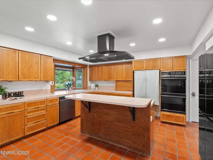 3175 Idlewild, Reno, Nevada 89509, 4 Bedrooms Bedrooms, ,3 BathroomsBathrooms,Residential,Residential,Idlewild,250055771