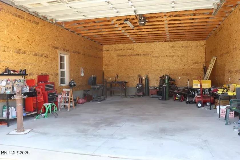 3400 Pot Belly, Winnemucca, Nevada 89445, 3 Bedrooms Bedrooms, ,2 BathroomsBathrooms,Residential,Residential,Pot Belly,250055770