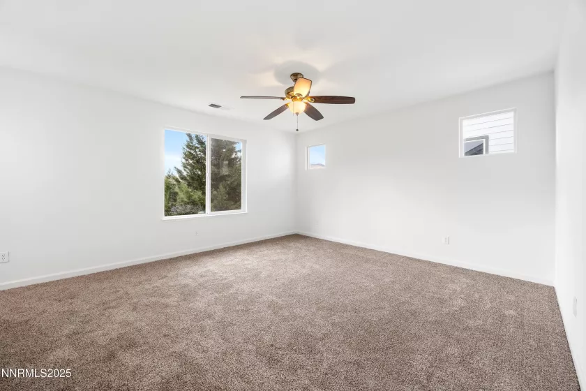 1255 Silver Crest, Reno, Nevada 89523, 4 Bedrooms Bedrooms, ,3 BathroomsBathrooms,Residential,Residential,Silver Crest,250055776