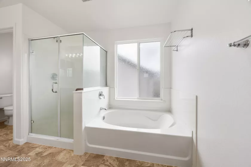 1255 Silver Crest, Reno, Nevada 89523, 4 Bedrooms Bedrooms, ,3 BathroomsBathrooms,Residential,Residential,Silver Crest,250055776