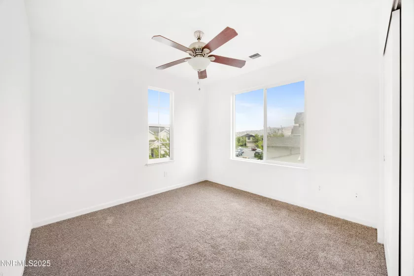 1255 Silver Crest, Reno, Nevada 89523, 4 Bedrooms Bedrooms, ,3 BathroomsBathrooms,Residential,Residential,Silver Crest,250055776