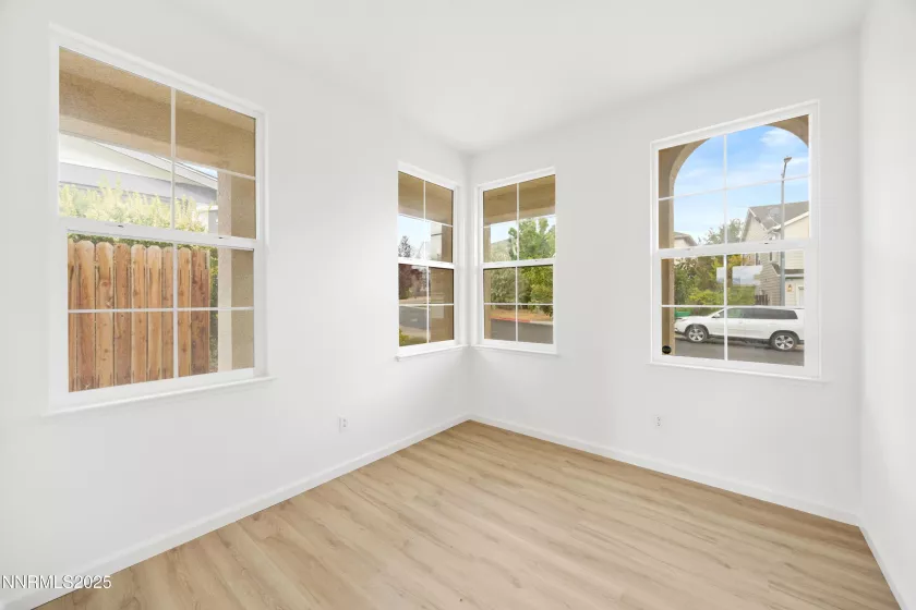 1255 Silver Crest, Reno, Nevada 89523, 4 Bedrooms Bedrooms, ,3 BathroomsBathrooms,Residential,Residential,Silver Crest,250055776
