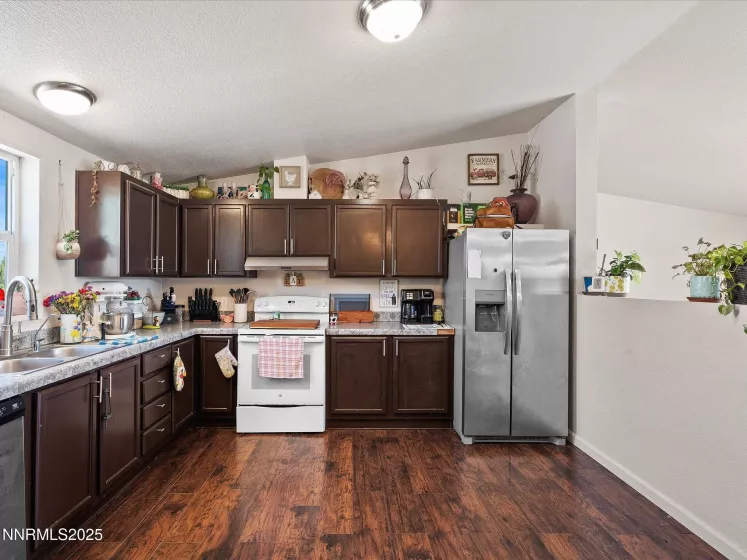 2590 5th, Silver Springs, Nevada 89429, 3 Bedrooms Bedrooms, ,2 BathroomsBathrooms,Residential,Residential,5th,250055780