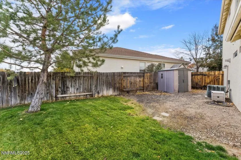 1239 Flintwood, Carson City, Nevada 89703, 4 Bedrooms Bedrooms, ,4 BathroomsBathrooms,Residential,Residential,Flintwood,250055781