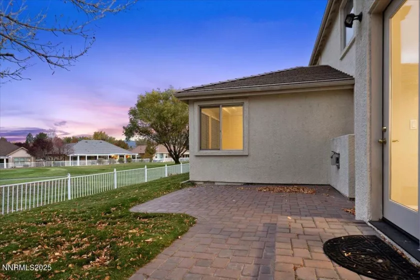 1239 Flintwood, Carson City, Nevada 89703, 4 Bedrooms Bedrooms, ,4 BathroomsBathrooms,Residential,Residential,Flintwood,250055781