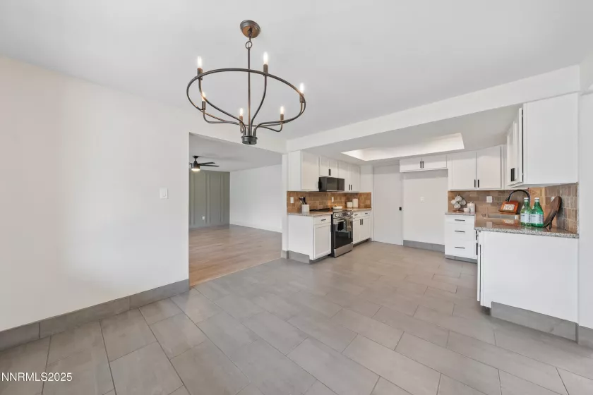 2865 Patrice, Sparks, Nevada 89431, 4 Bedrooms Bedrooms, ,2 BathroomsBathrooms,Residential,Residential,Patrice,250055777