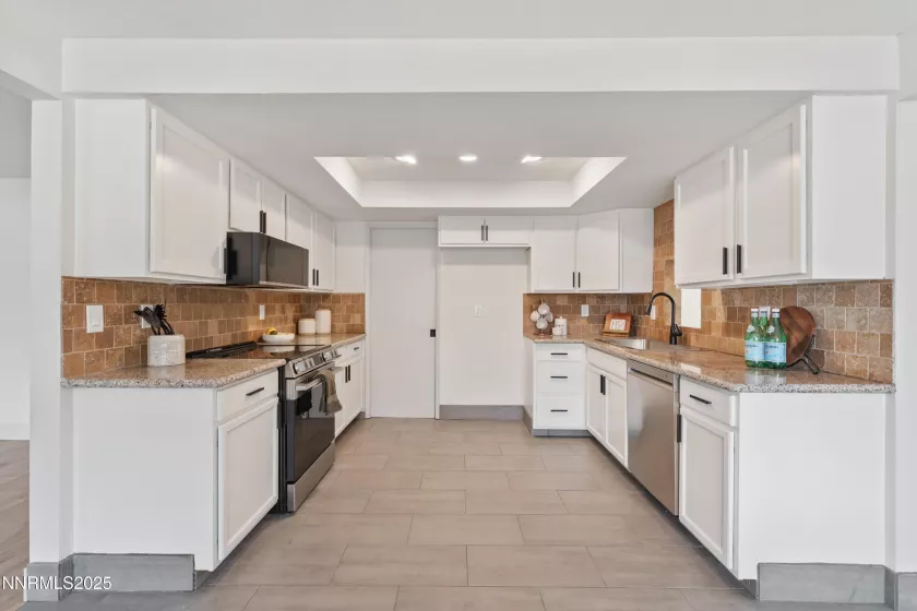 2865 Patrice, Sparks, Nevada 89431, 4 Bedrooms Bedrooms, ,2 BathroomsBathrooms,Residential,Residential,Patrice,250055777