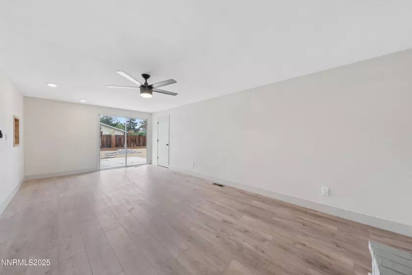 2865 Patrice, Sparks, Nevada 89431, 4 Bedrooms Bedrooms, ,2 BathroomsBathrooms,Residential,Residential,Patrice,250055777