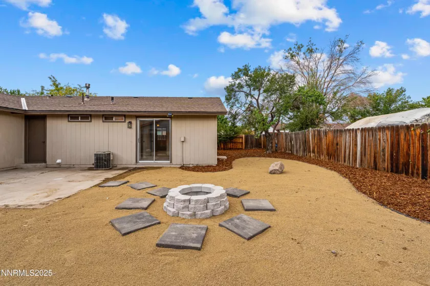 2865 Patrice, Sparks, Nevada 89431, 4 Bedrooms Bedrooms, ,2 BathroomsBathrooms,Residential,Residential,Patrice,250055777